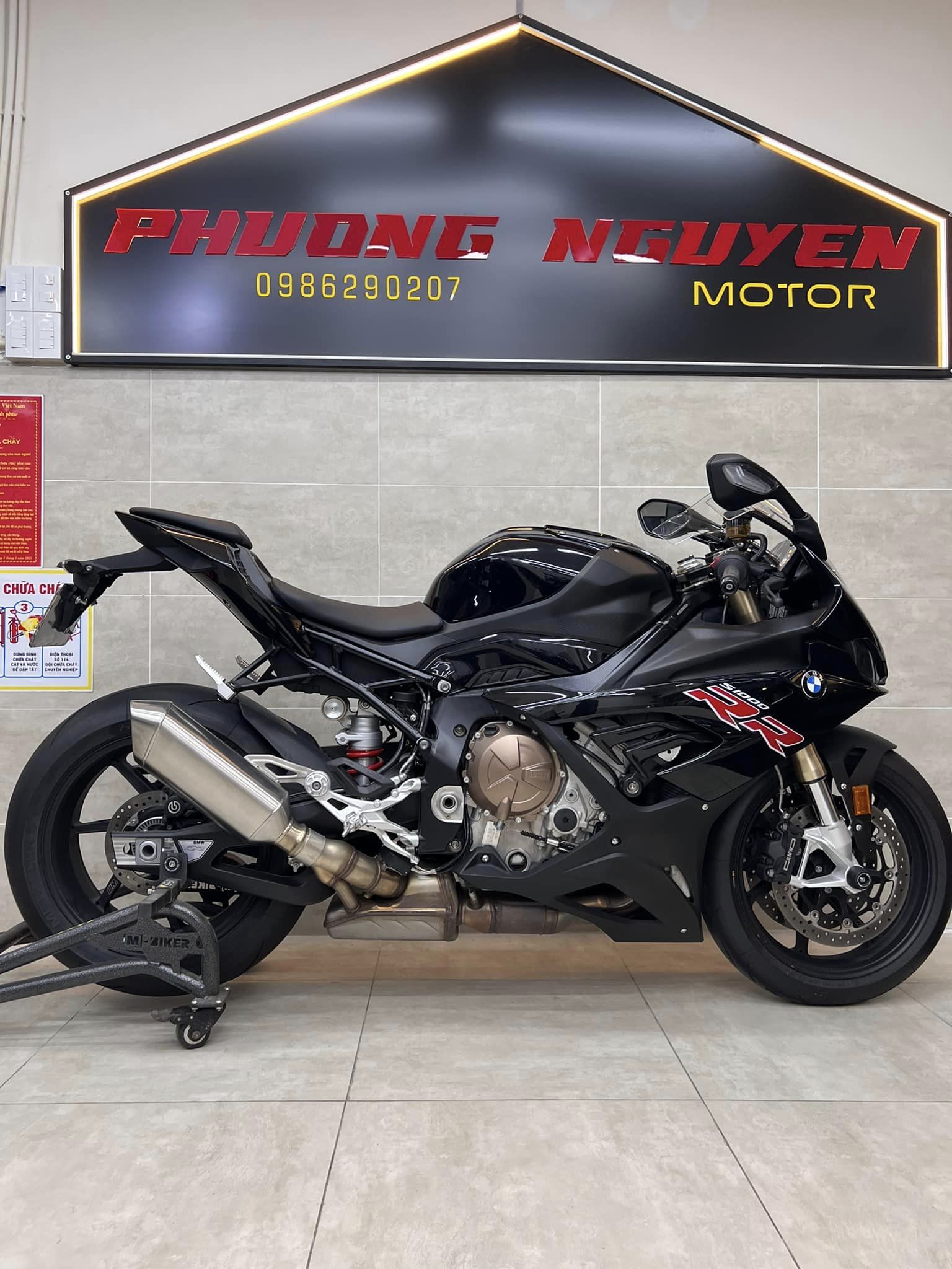 Xe BMW S1000RR bssg odo 2k9 đăng ký 12/2022 