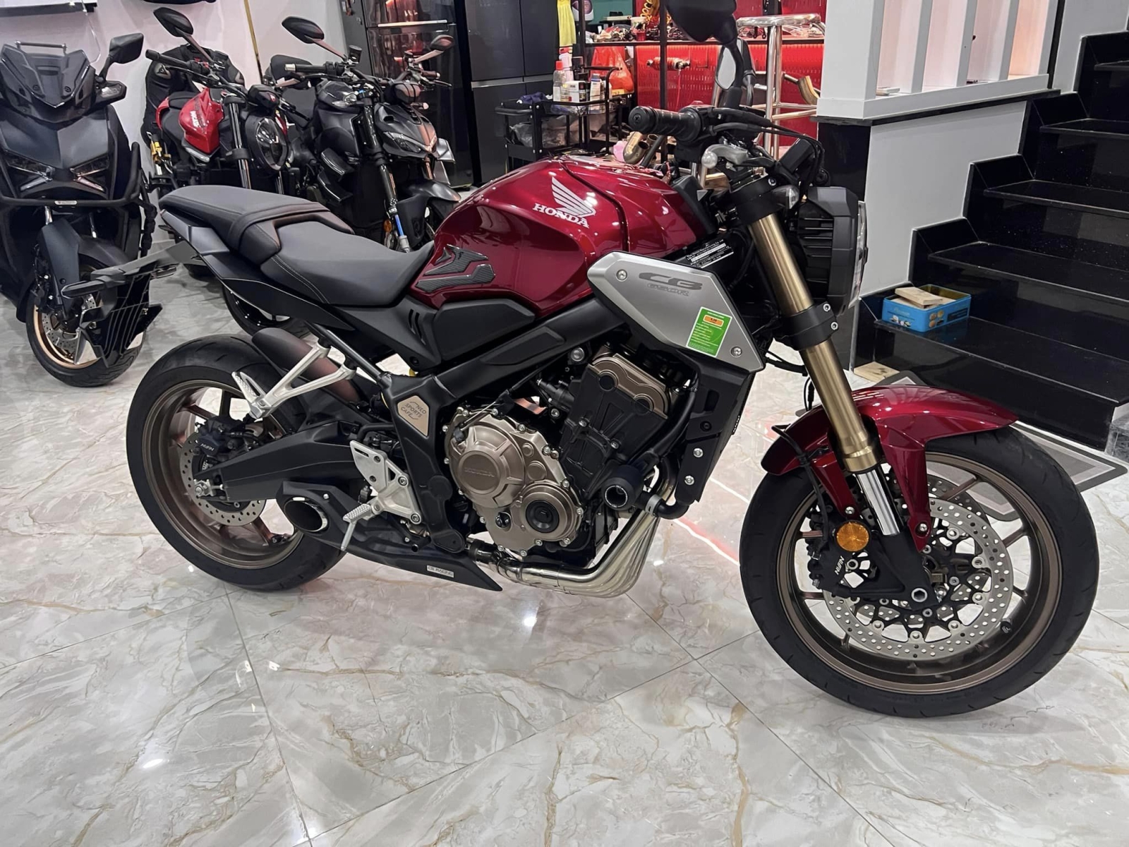 CB650r 2021