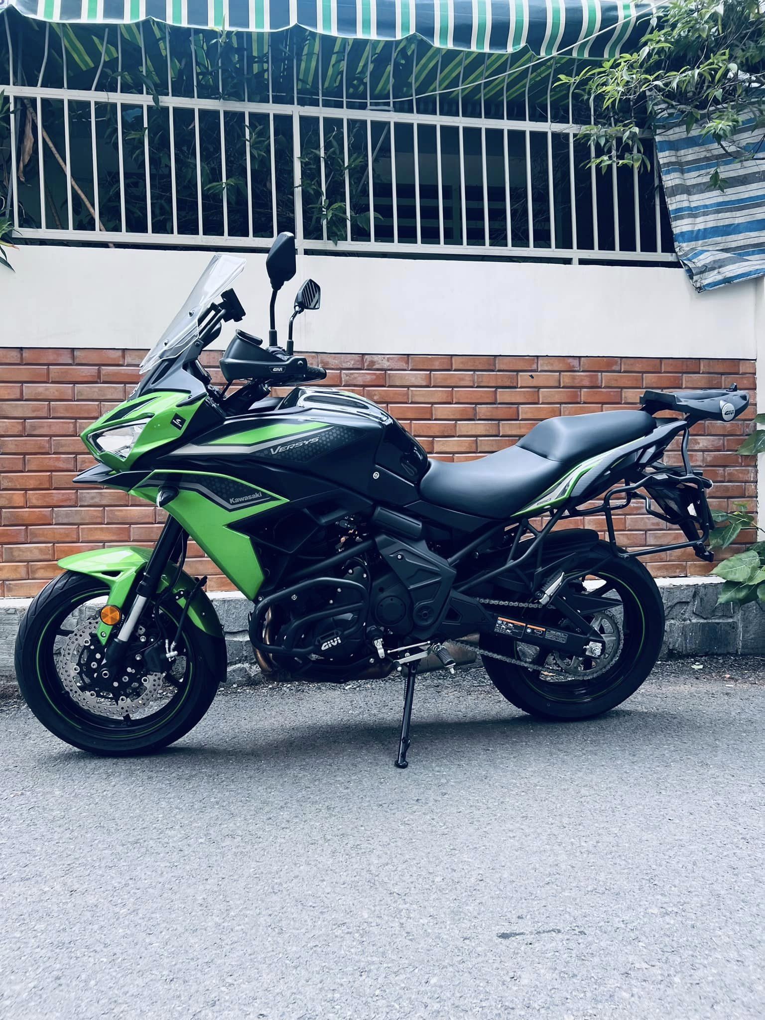 Kawasaki Versys 650 2023